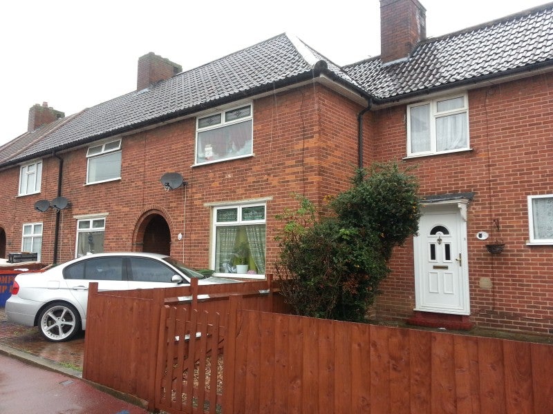 House Stamford Road in Greater London