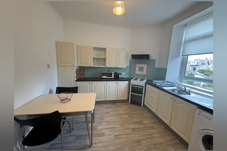 Flat Sunnybank Place in Aberdeen City