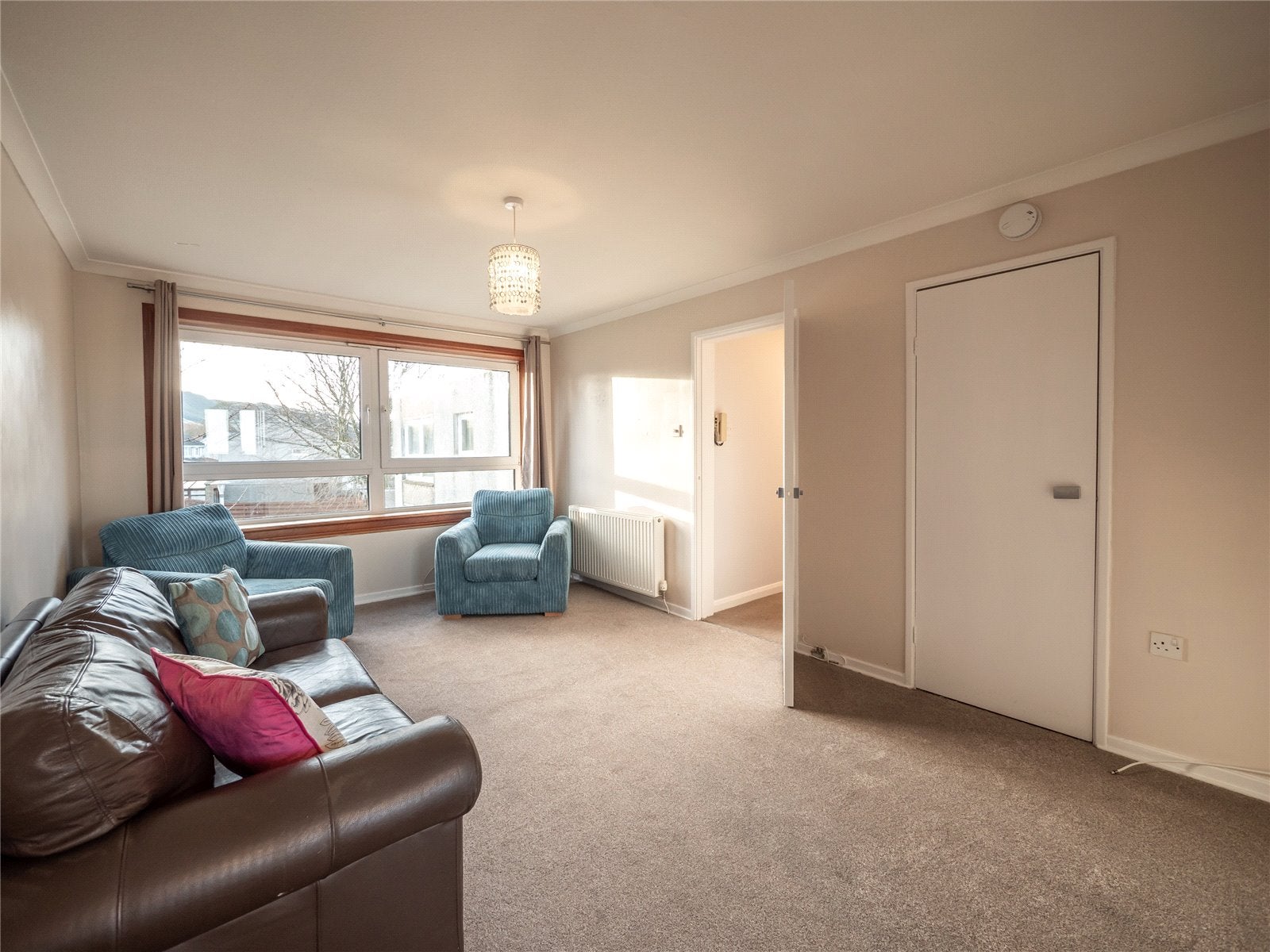 Flat Mortonhall Park Place in City of Edinburgh