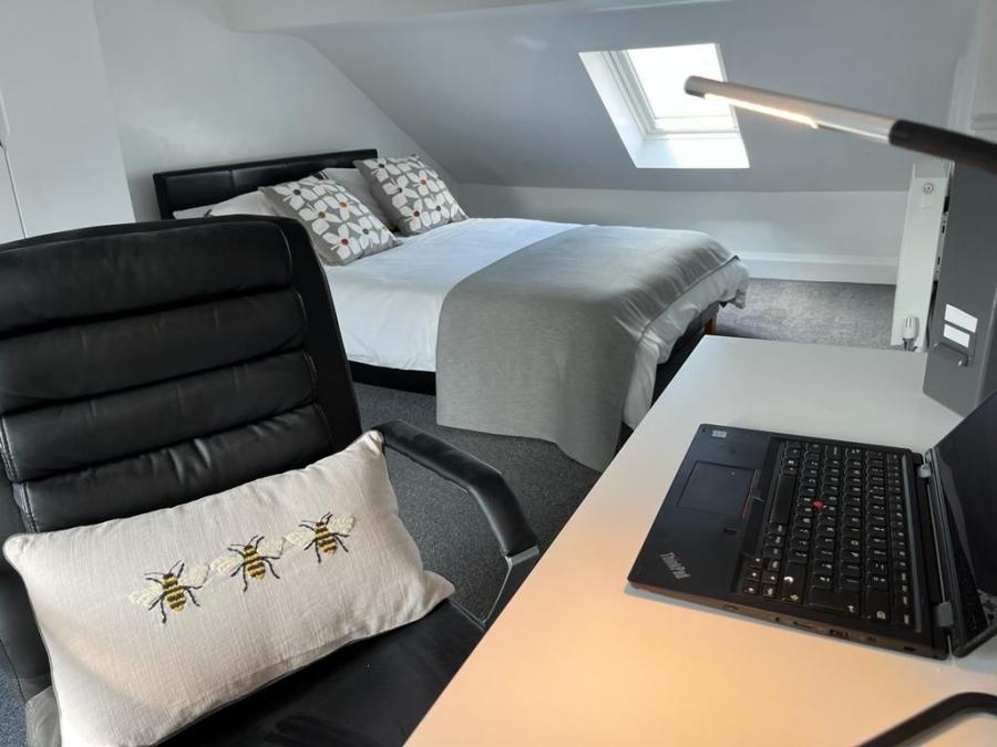 Room Sherwin Street in Derby