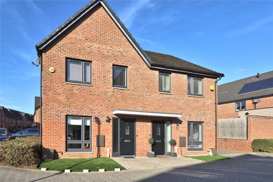 House Bullock Crescent in Woking