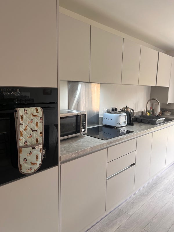 Room Charlotte Fox Lane in Leeds