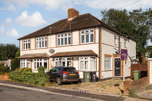House Kendor Avenue in Epsom and Ewell