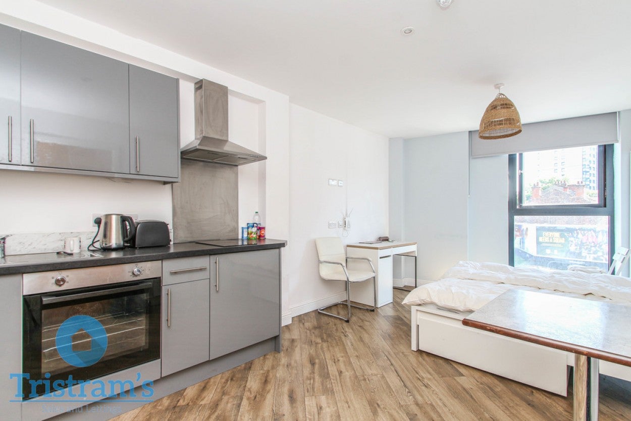 Flat Southwell Road in Nottingham