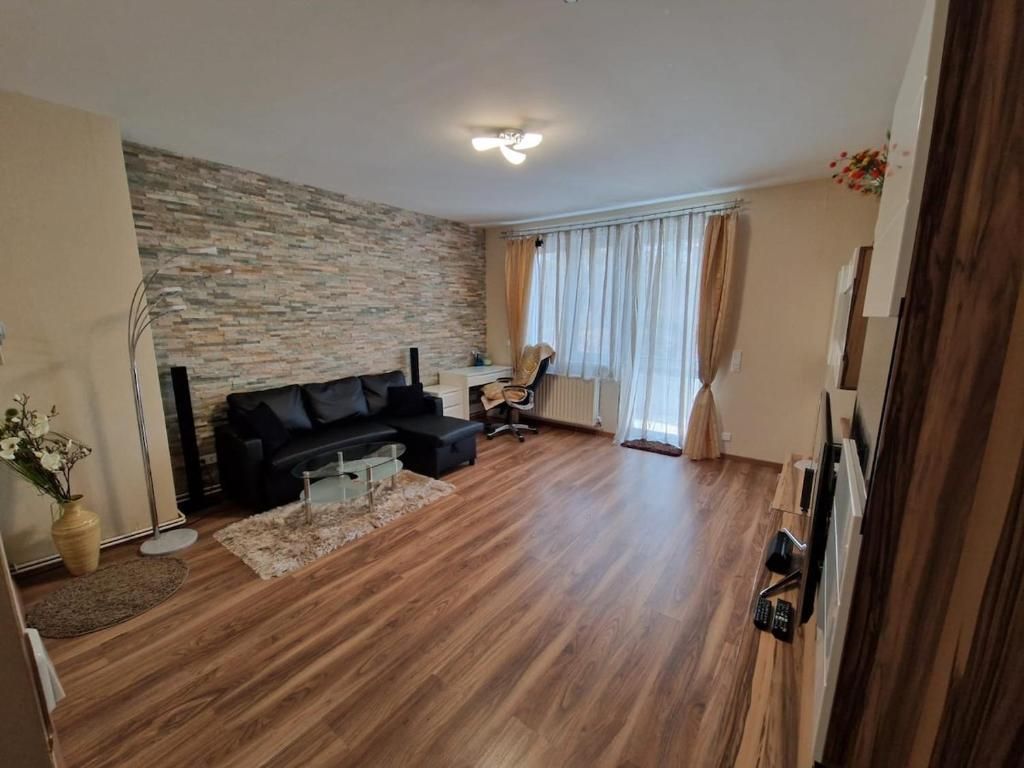 Wohnung Bruno-Taut-Ring in Berlin