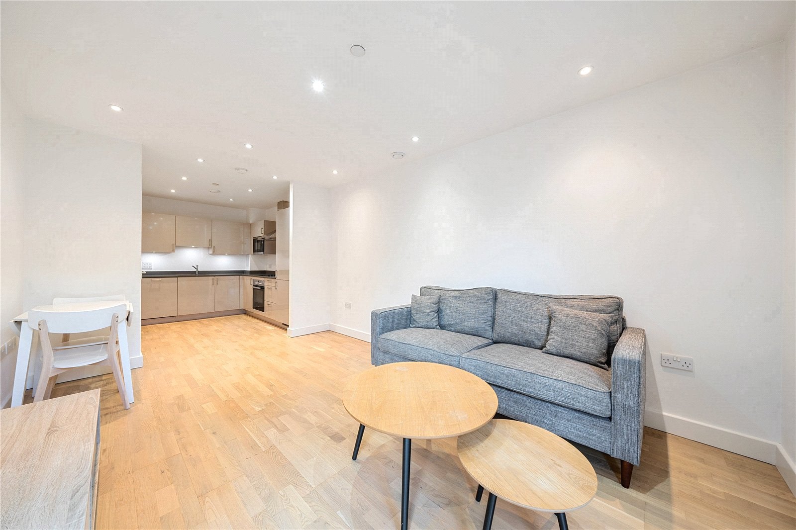 Flat Burgess Springs in Chelmsford