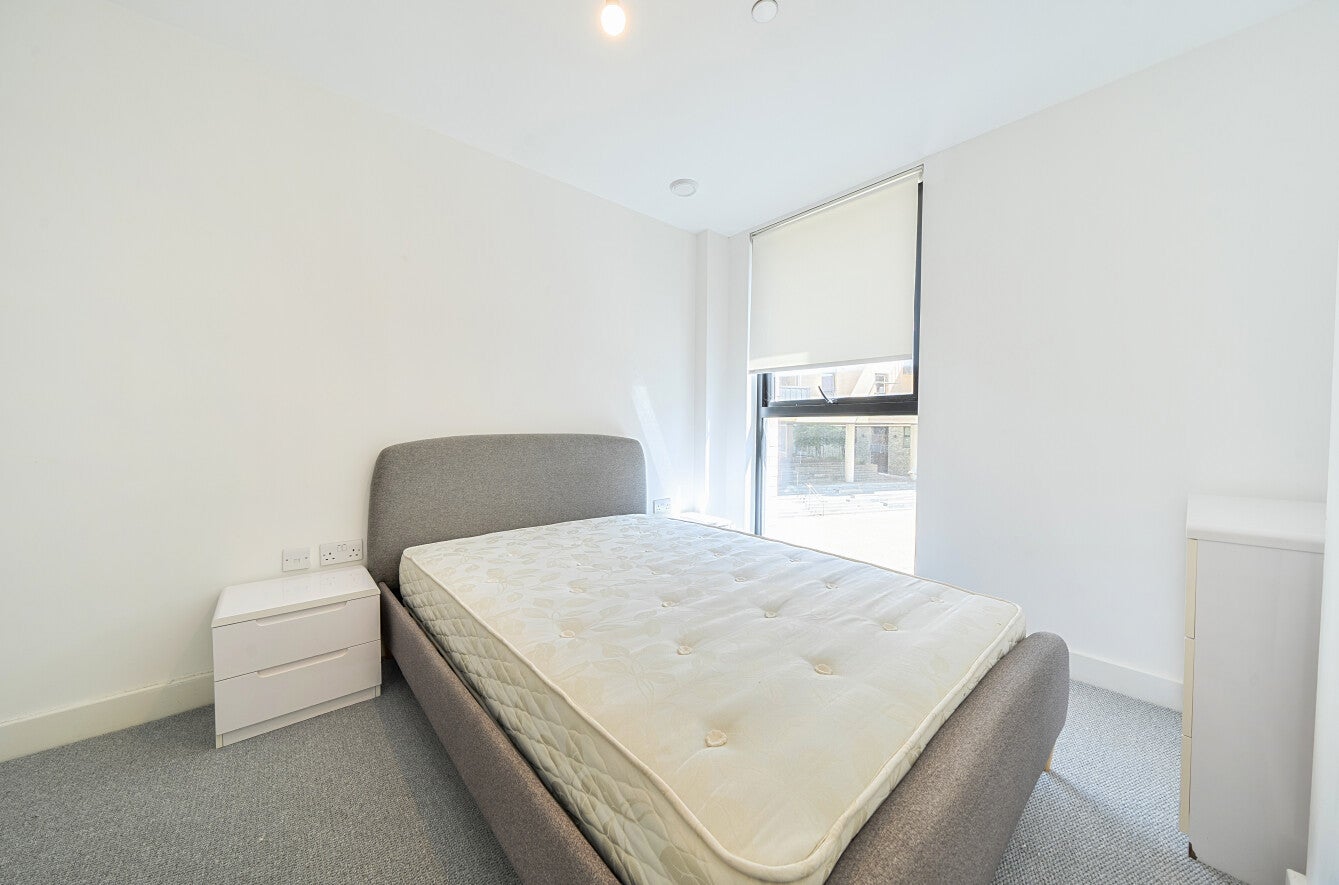 Flat Burgess Springs in Chelmsford