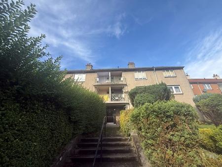Flat Dunearn Drive in Kirkcaldy