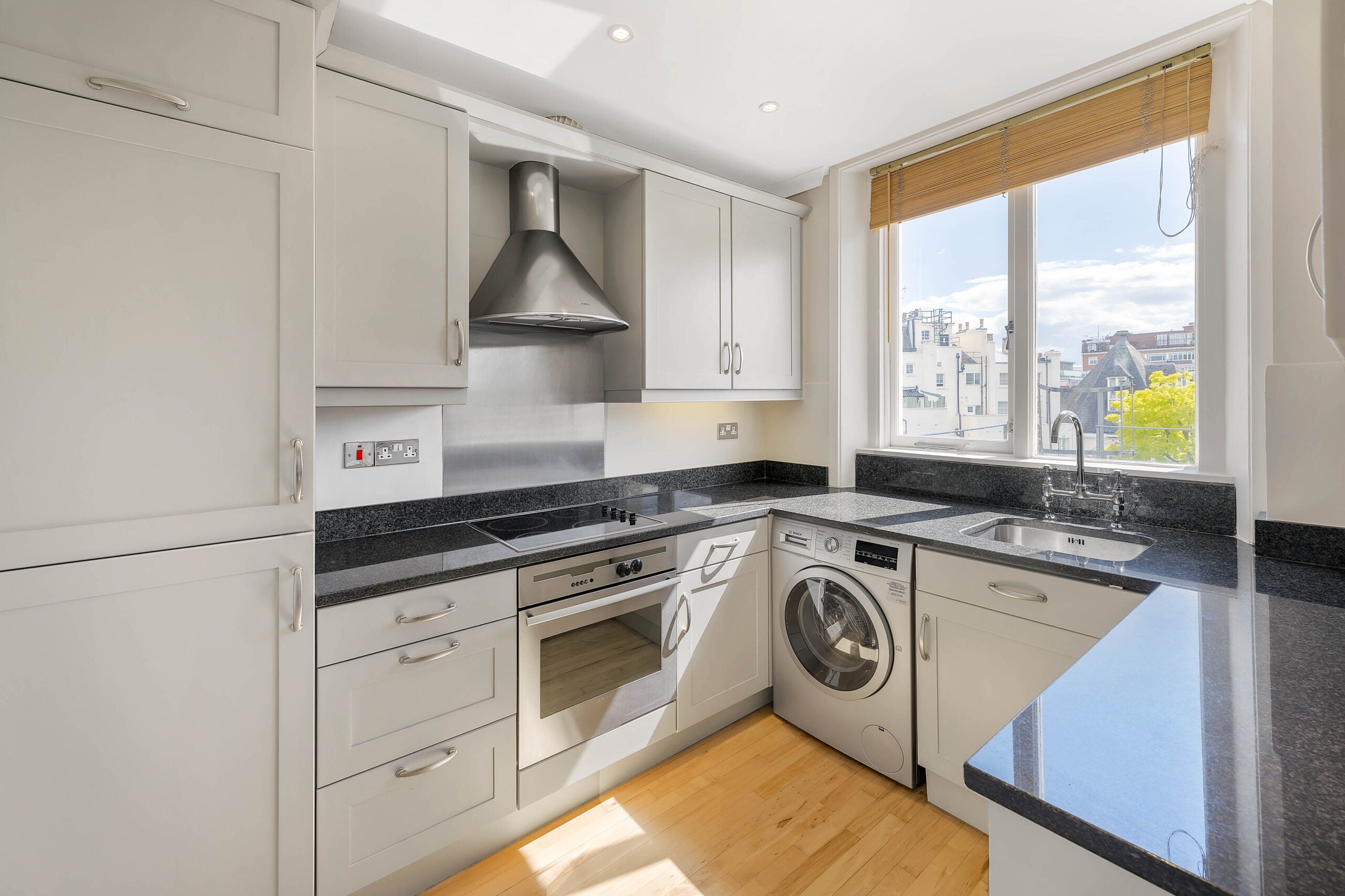 Flat Wilton Terrace in City of Westminster