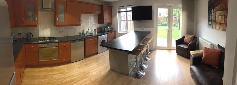Room Laxton Grove in Metropolitan Borough of Solihull