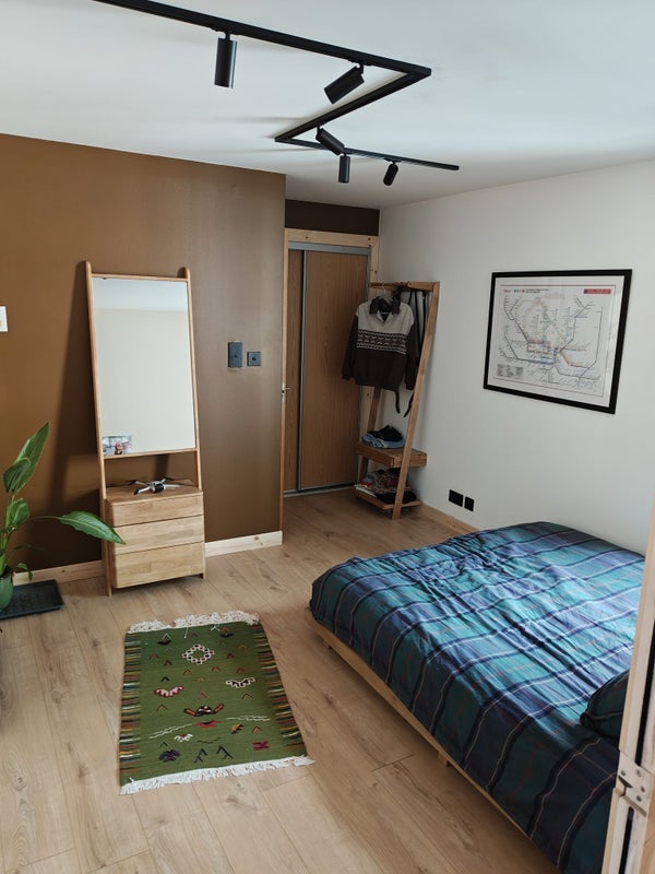 Room Oswald Street in Glasgow