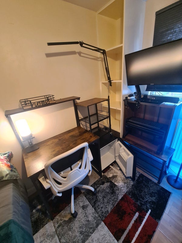 Room Purley Way in Greater London