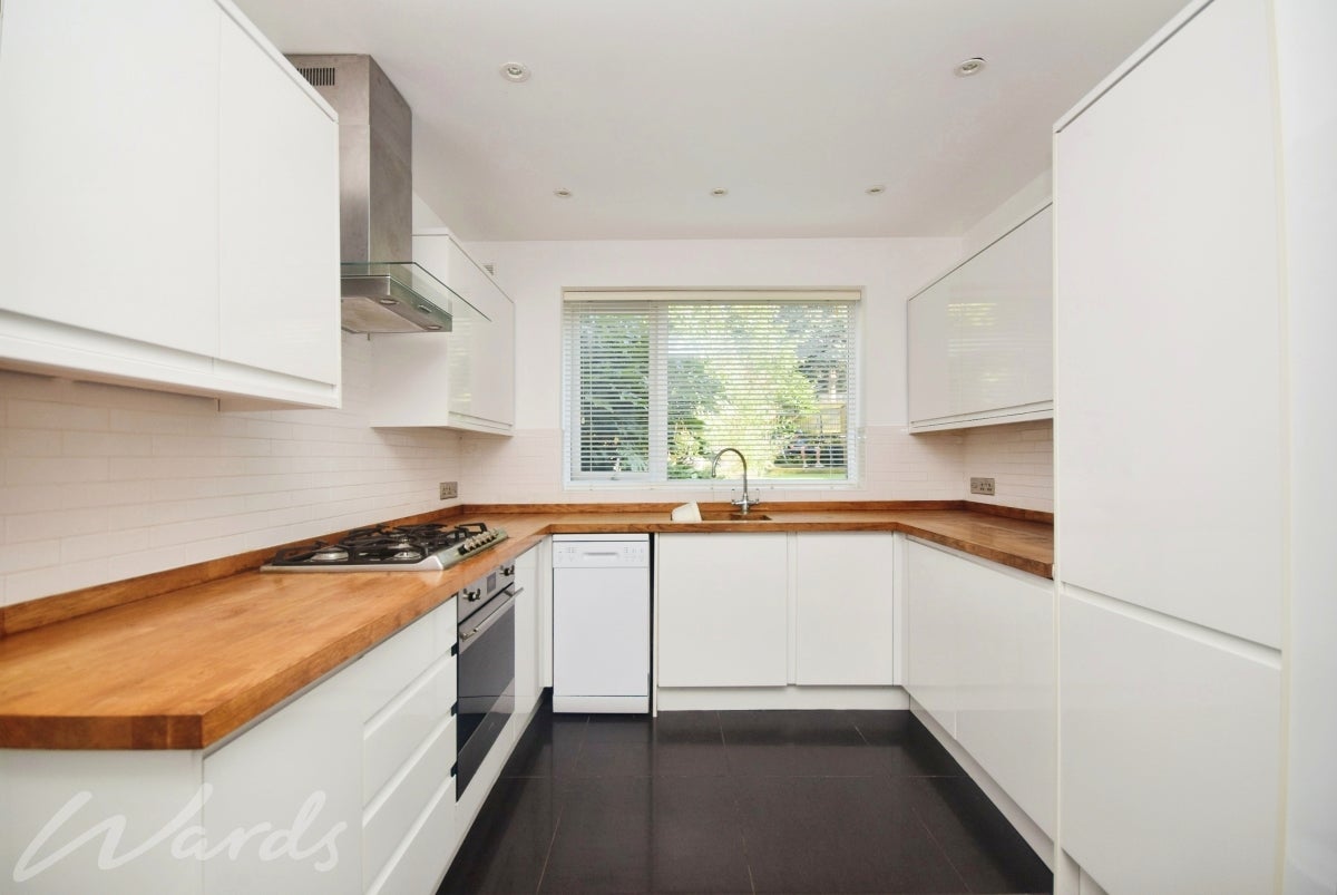 Flat Shorncliffe Road in Folkestone and Hythe District