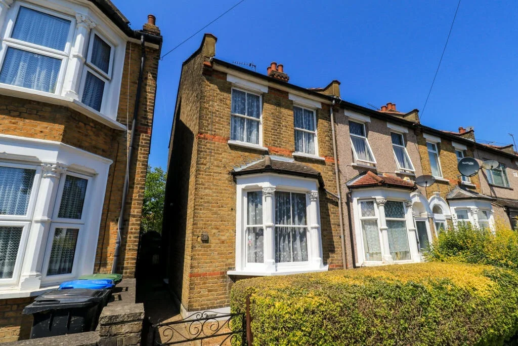 House Rotherfield Road in Greater London