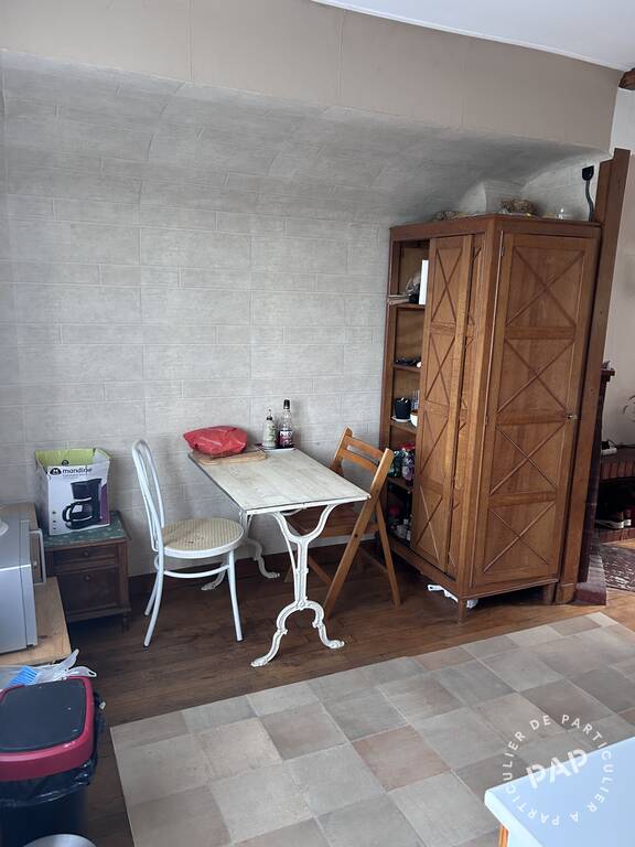 Flat Rue de la Division Leclerc in Chevreuse