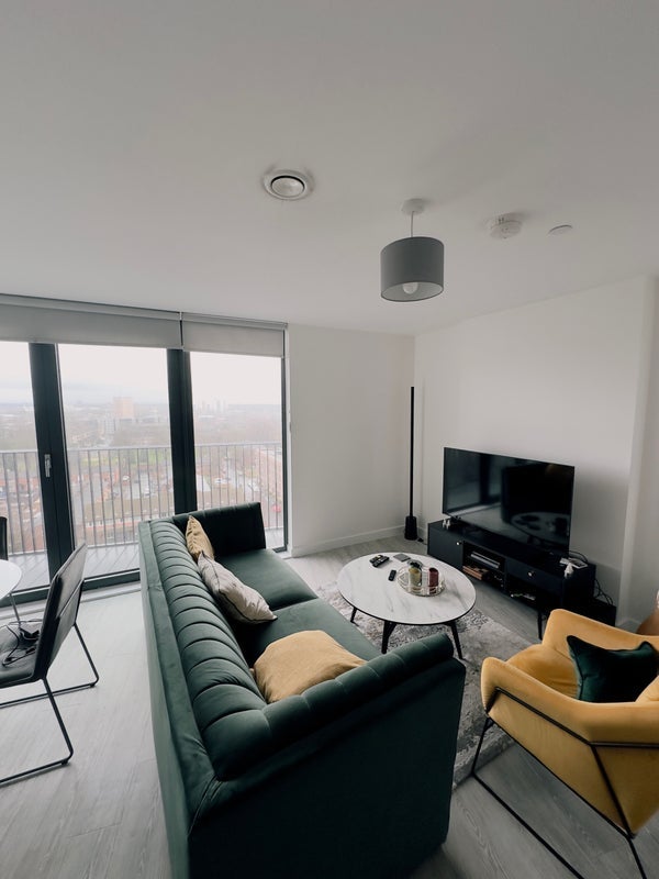 Room Trentham Street in Manchester