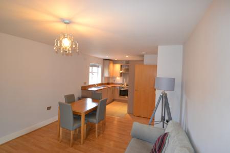 Flat Witchford Gate in Fifield