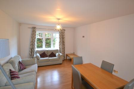 Flat Witchford Gate in Fifield