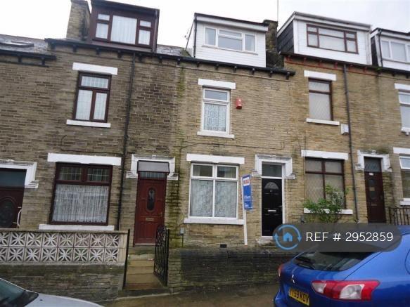 House Oulton Terrace in Bradford