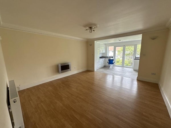 Flat Sydenham Road in London