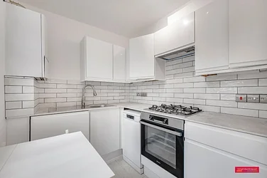Flat Harewood Avenue in City of Westminster