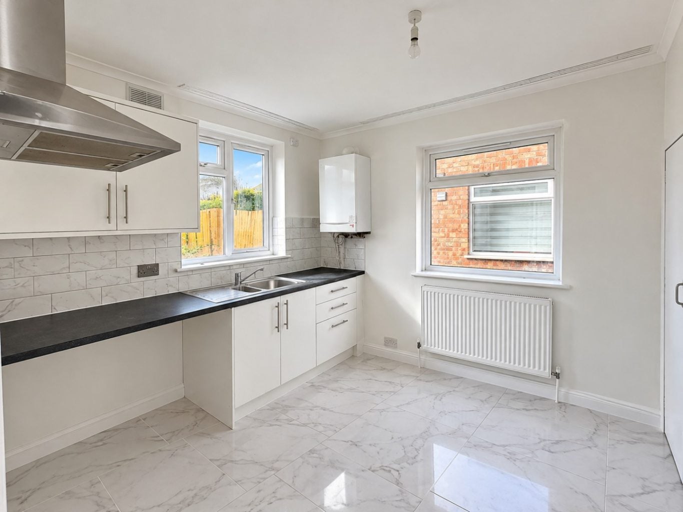 Flat Hertford Road in Greater London