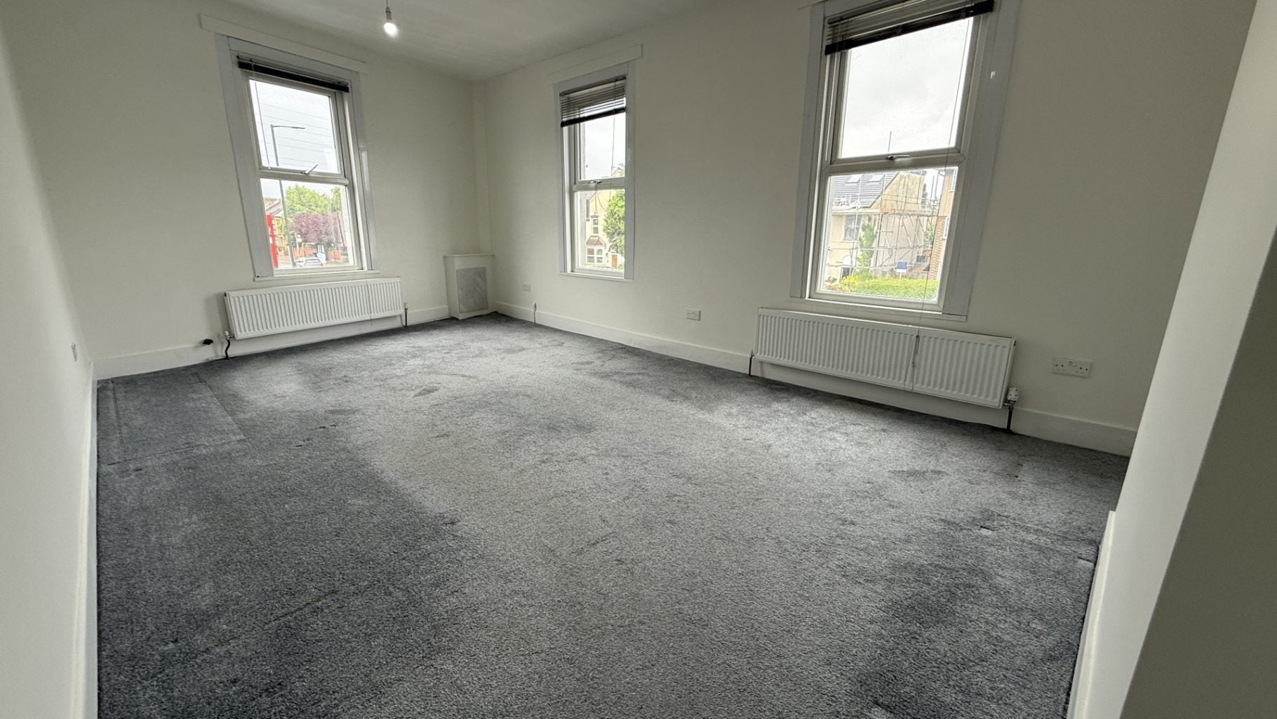 Flat Hertford Road in Greater London