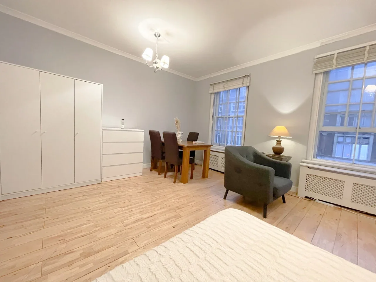 Room Saint Michael's Street in City of Westminster