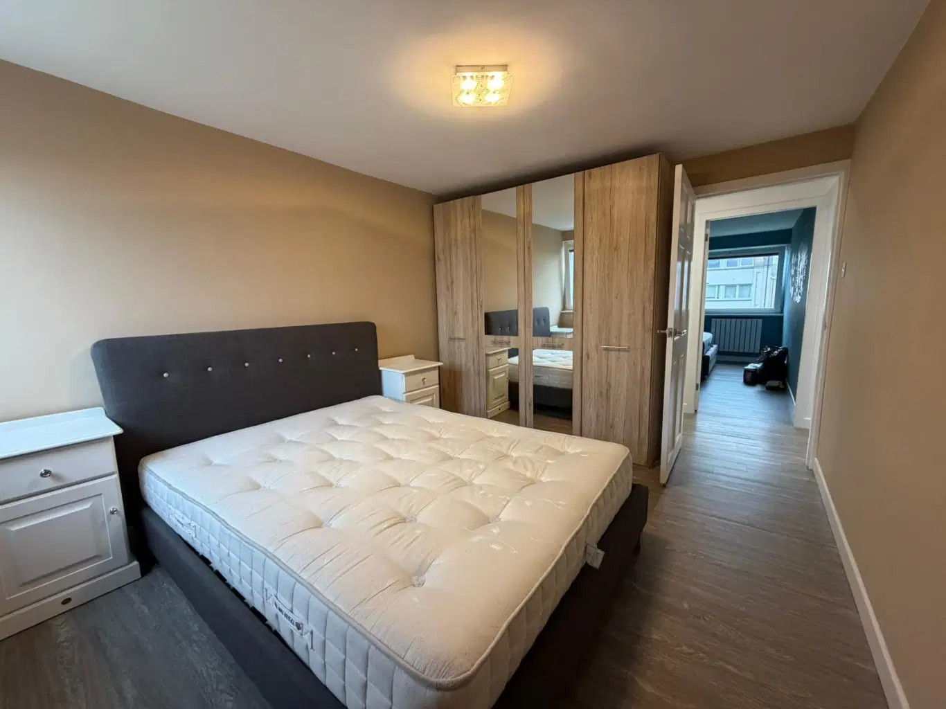 Flat Moredun Park Gardens in City of Edinburgh
