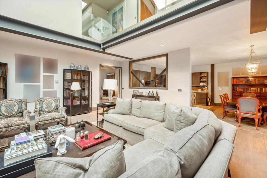 House Rigault Road in Greater London