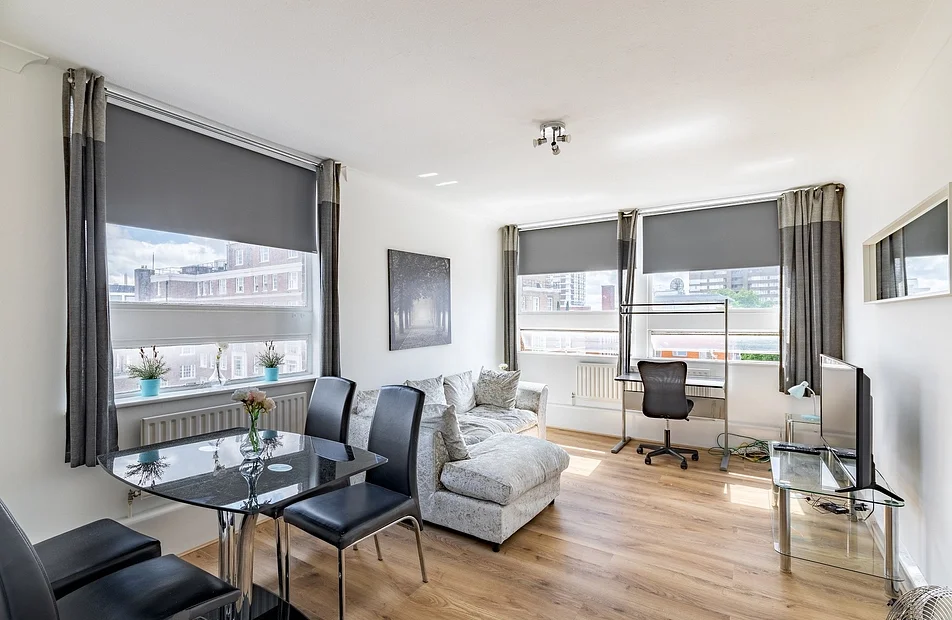 Flat Harrowby Street in London