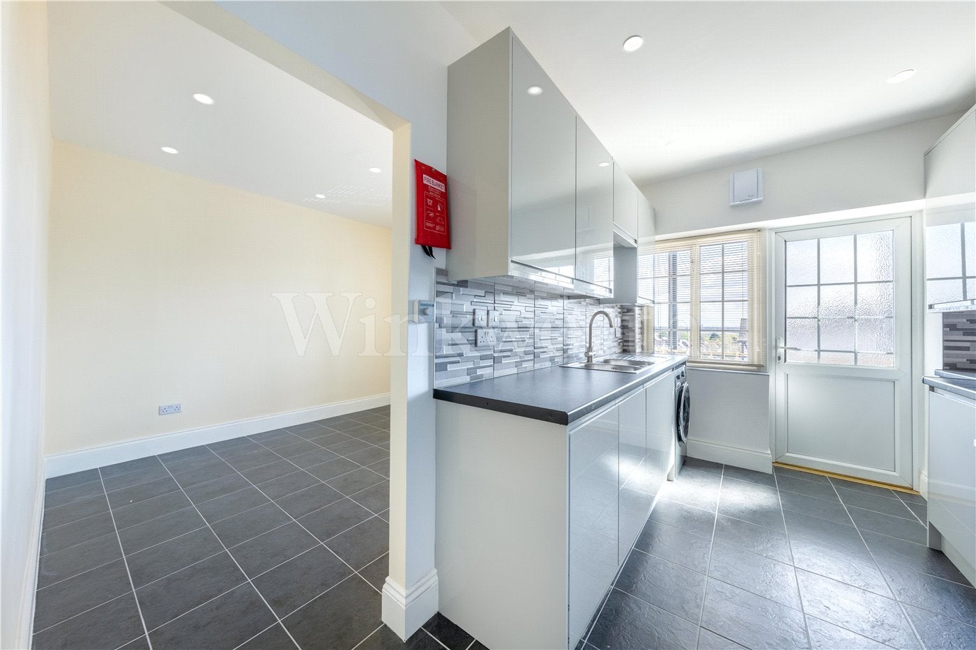 Flat Vivian Avenue in Greater London