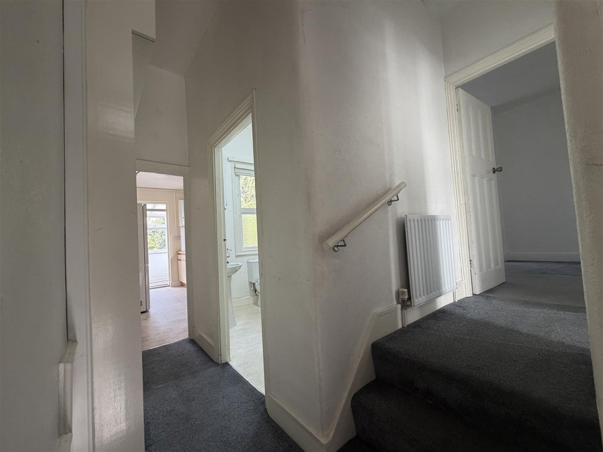 House Selwyn Avenue in Greater London