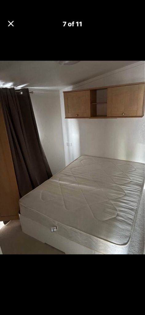 Flat Guildford Road in Surrey Heath