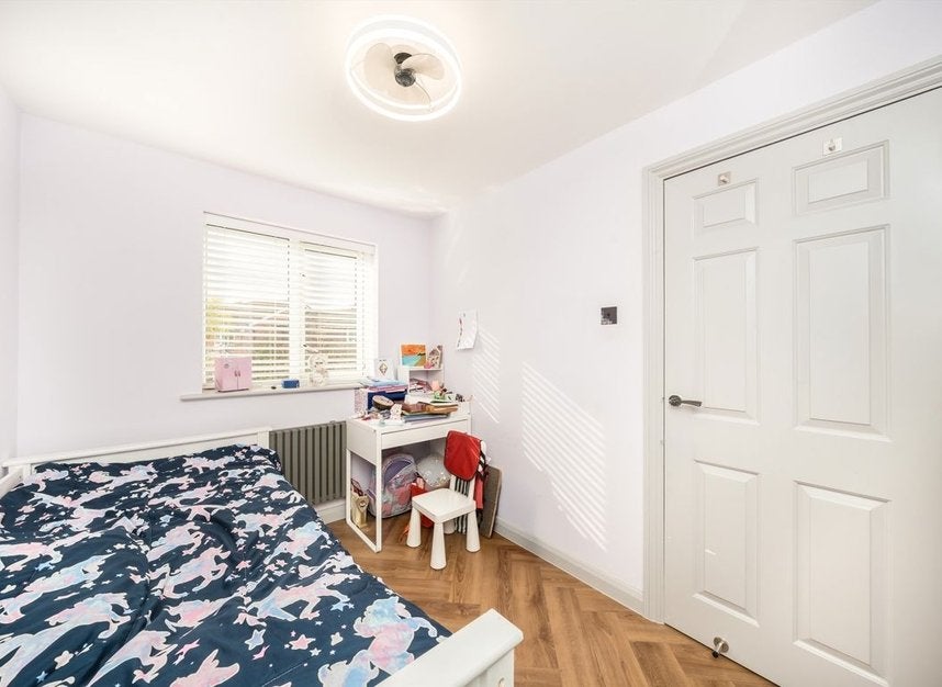 House Coppard Gardens in Greater London