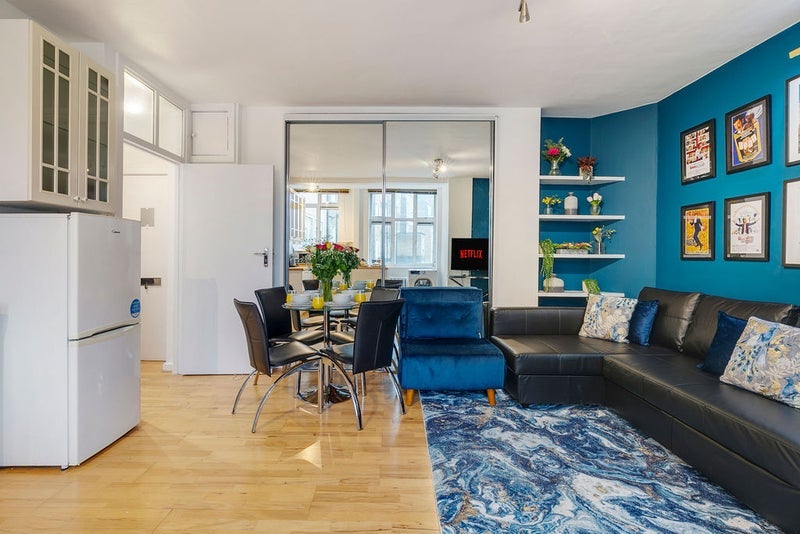Flat Chepstow Villas in Greater London