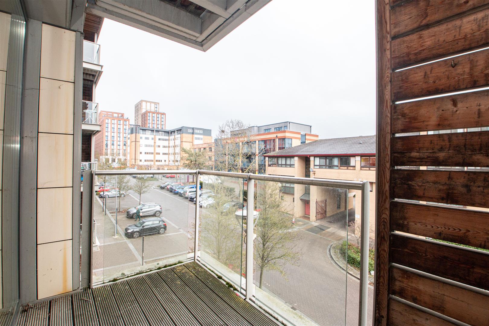 Flat Strobel Mews in Upton