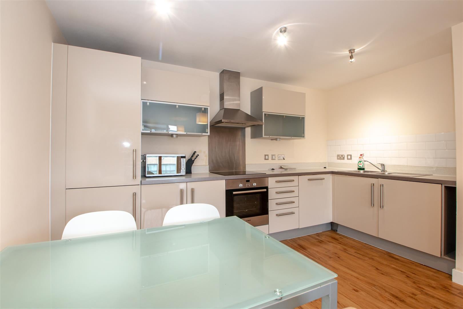 Flat Strobel Mews in Upton