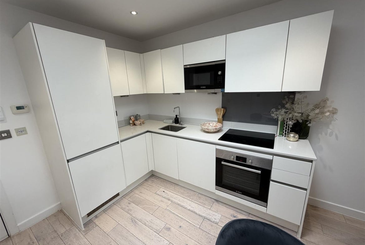 Flat Garrard Street in Reading