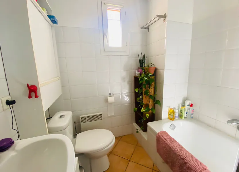 Maison Rue Ambroise Croizat à Pertuis