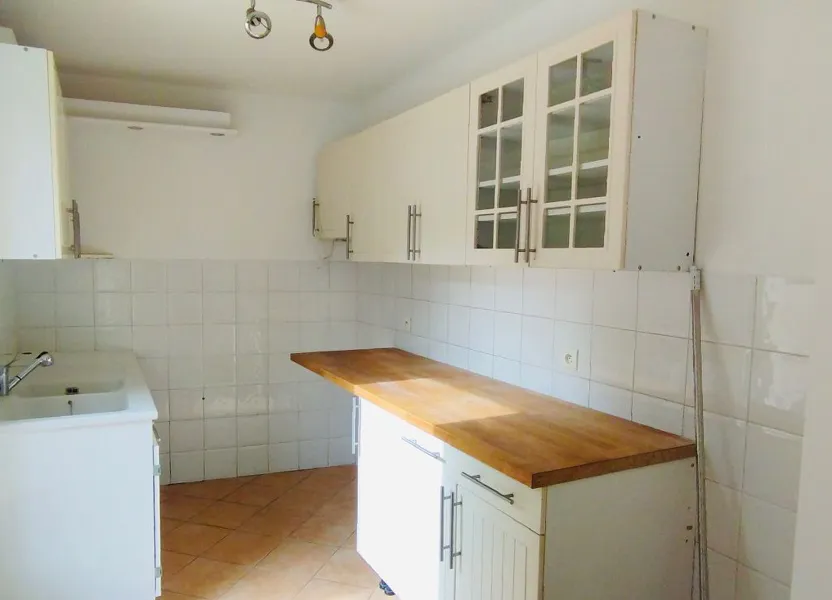 Maison Rue Ambroise Croizat à Pertuis