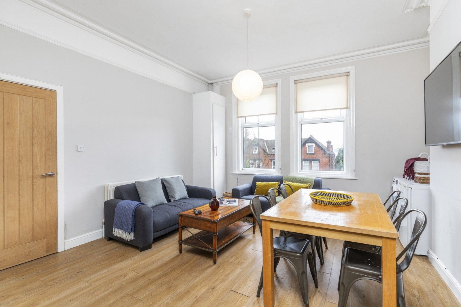 Room St. Michael's Crescent in Leeds