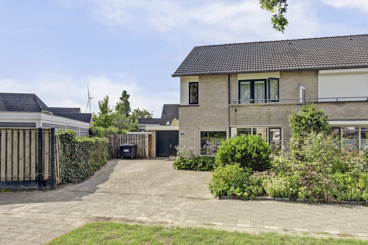 Huis Dreef 88 in Biddinghuizen