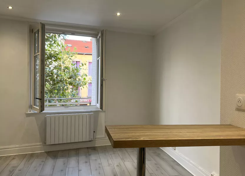 Flat Rue des Jardiniers in Nancy