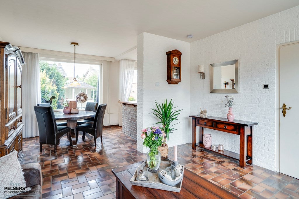 Twee-onder-één-kap te koop: Prins Clausstraat 58, Reuver