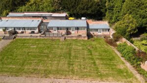 House Stanford Road in Malvern Hills