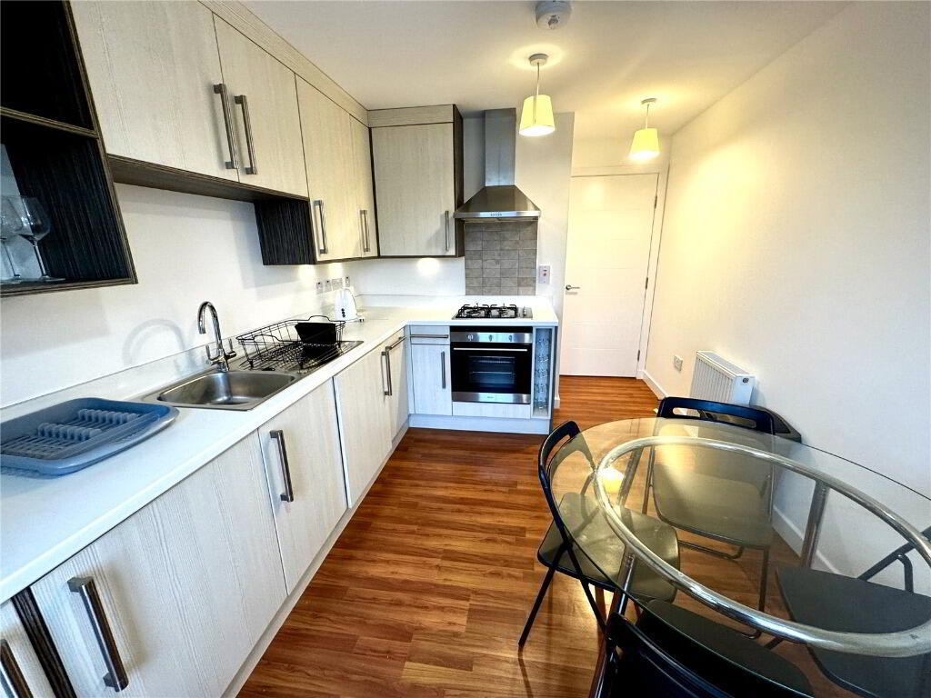 Flat New Mart Road in City of Edinburgh