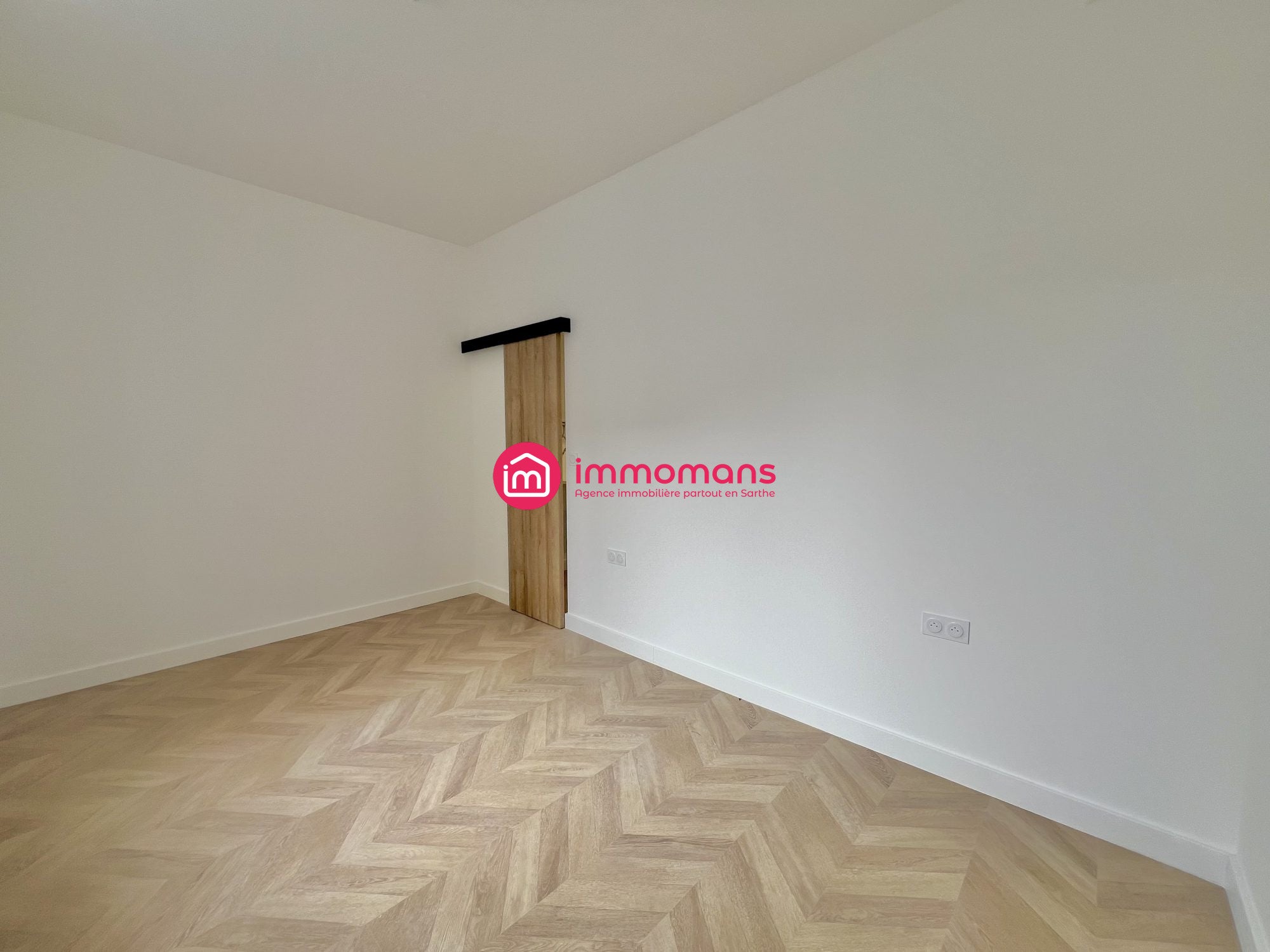 Flat Rue des Chalets in Le Mans