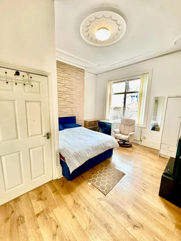 Room Oakwood Street in Sunderland