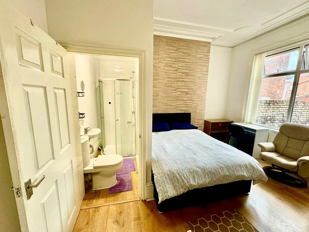 Room Oakwood Street in Sunderland